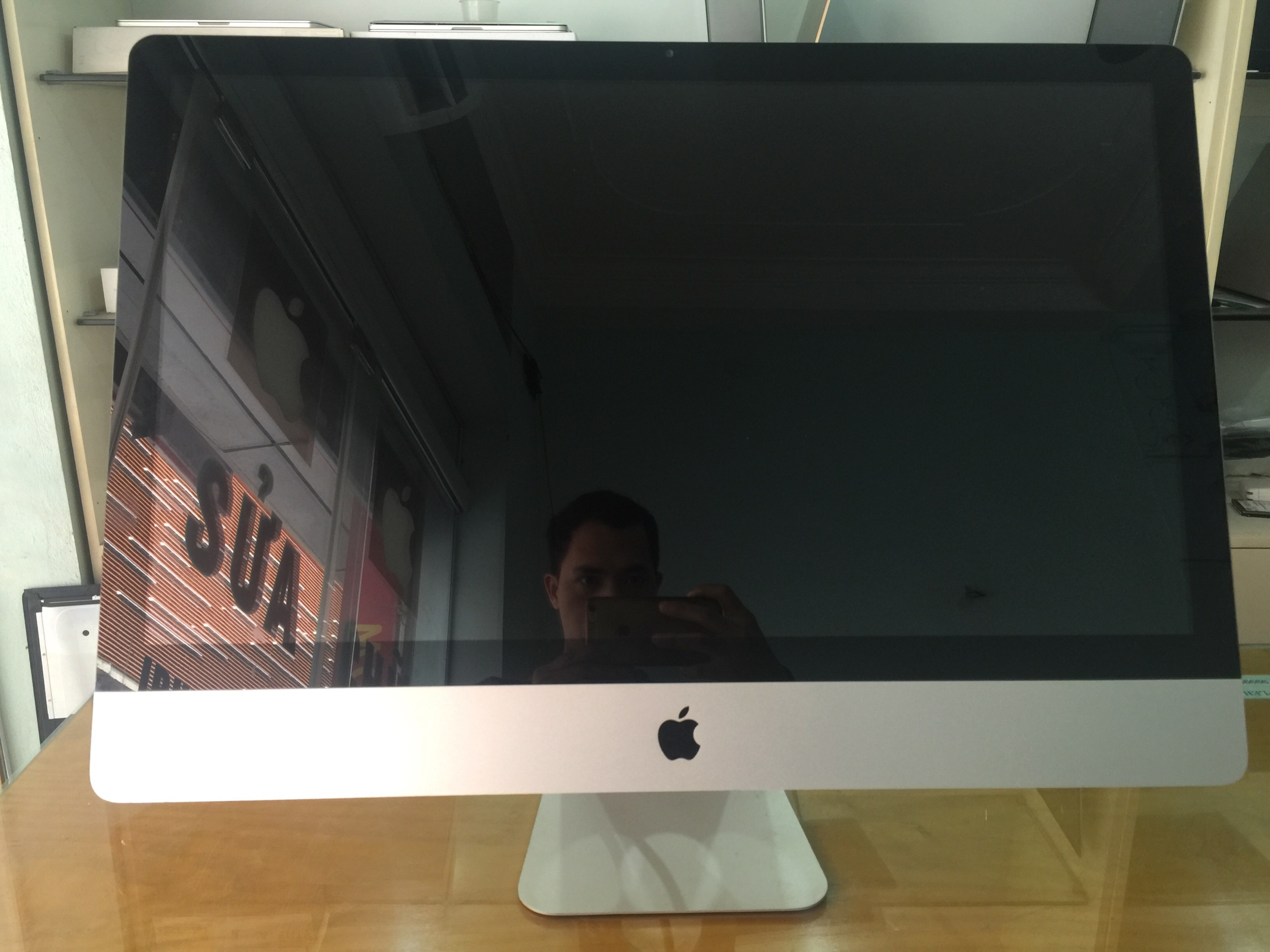 MÁY TÍNH APPLE IMAC 27" 2011 CORE I7-2600K 3.4GHz RAM 8GB Ổ 1024GB VGA AMD Radeon 6970M