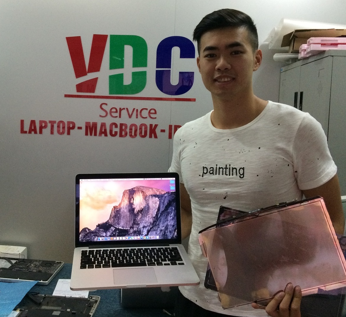 SỬA MACBOOK THAY MÀN HÌNH MACBOOK