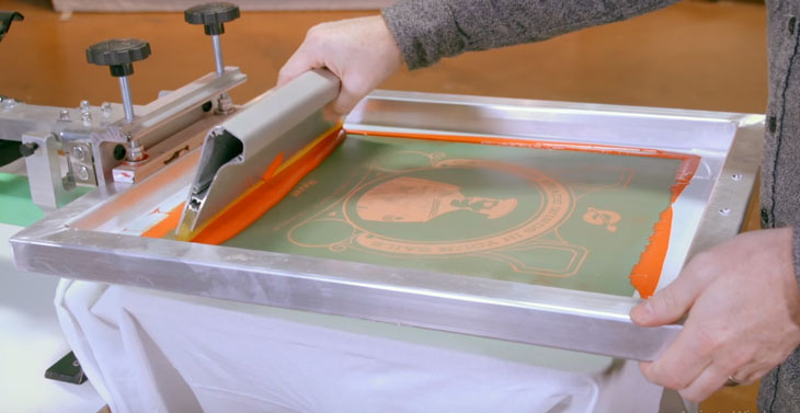 In Lụa trên vải không dệt