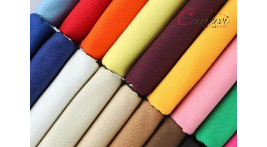 Nên chọn vải gì để may túi tote đeo chéo