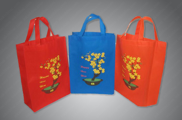 Túi vải không dệt đựng quà tết, lịch tết sang trọng, lịch thiệp