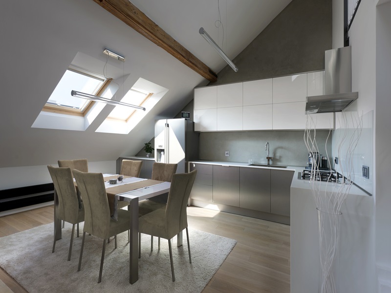 Căn bếp lịch sự thiết kế trên tầng áp mái