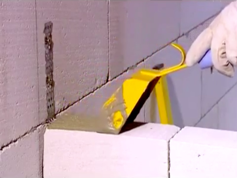 Gạch bê tông bọt khí là gì? Thi công gạch bê tông bọt khí