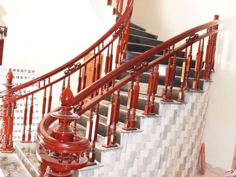 Các mẫu cầu thang cho nhà hẹp