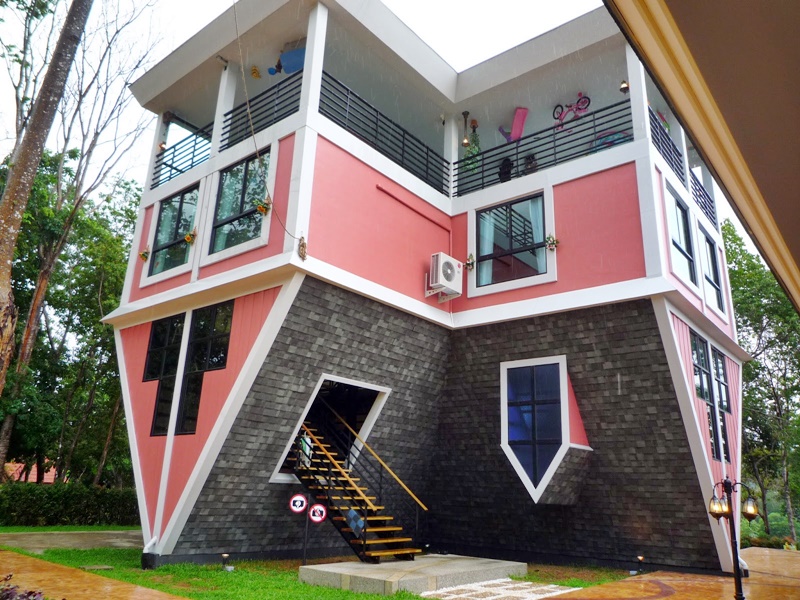 Kiế trúc nhà lộn ngược đầy mới lạ gây thích thú-những ngôi nhà độc nhất vô nhị