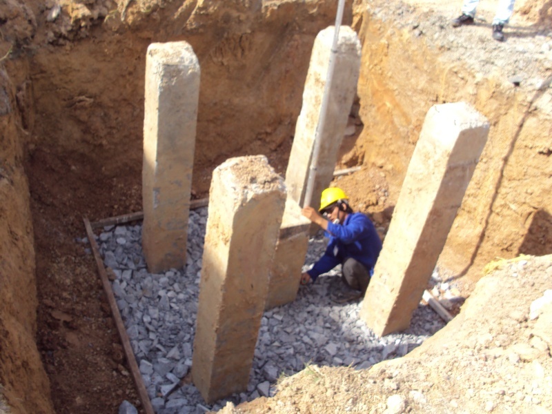 so sánh cọc ép và cọc khoan nhồi cho móng nhà dân dụng