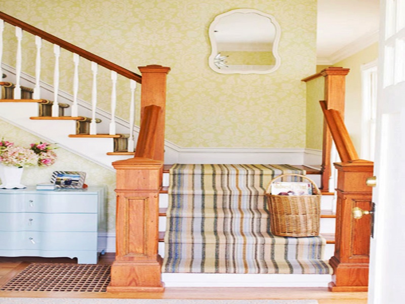 trang trí chiếu nghỉ cầu thang đẹp