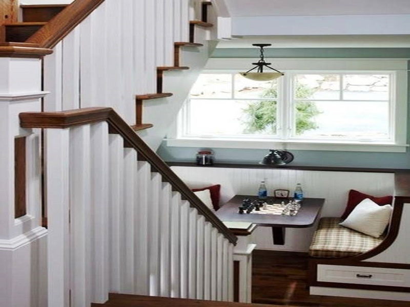 trang trí chiếu nghỉ cầu thang đẹp