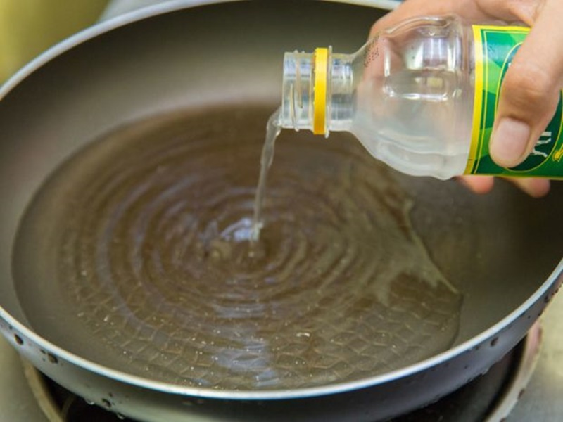 cách đơn giản giúp khử mùi phòng bếp