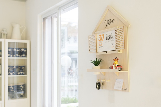 Kệ lịch sắc màu Việt Nam: Giải pháp mới cho lịch năm 2018