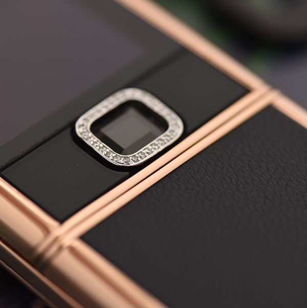 Nokia 8800 vàng hồng da đen đính đá viền – khẳng định đẳng cấp thượng lưu Nokia 8800 vàng hồng da đen đính đá viền – khẳng định đẳng cấp thượng lưu
