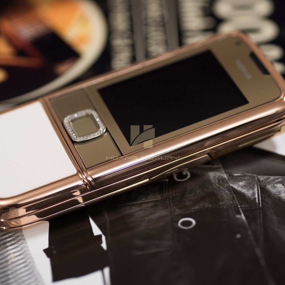 Nokia 8800 Vàng hồng da trắng đá viền- Vương Hậu của giới điện thoại cổ Nokia 8800 Vàng hồng da trắng đá viền- Vương Hậu của giới điện thoại cổ