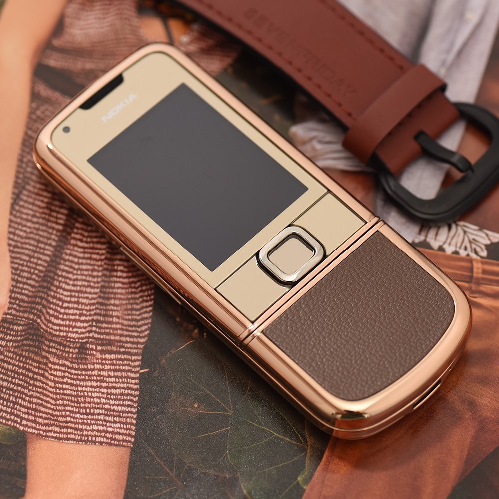 Nokia 8800 vàng hồng da nâu- Nét hiện đại chấm phá trên nền cổ điển Nokia 8800 vàng hồng da nâu- Nét hiện đại chấm phá trên nền cổ điển