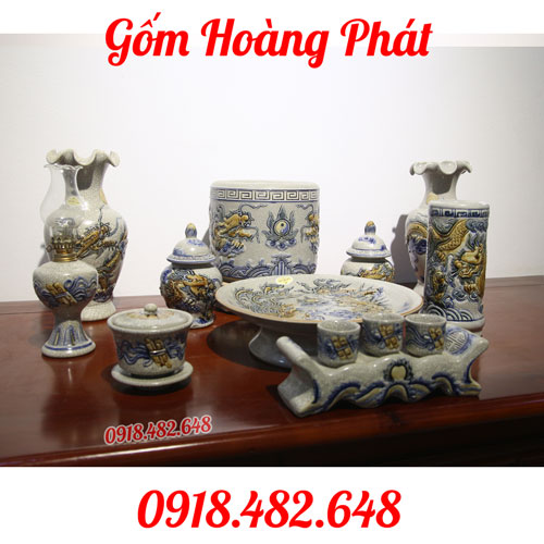 Bộ đồ thờ men rạn đắp nổi rồng cho chung cư bàn thờ treo DTR004-2