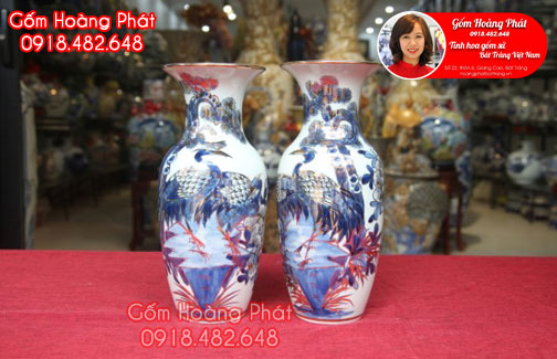Đôi lọ hoa vẽ vàng họa tiết Bách hạc