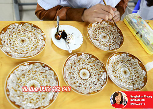 Gốm sứ vẽ vàng cao cấp, gốm sứ Bát Tràng