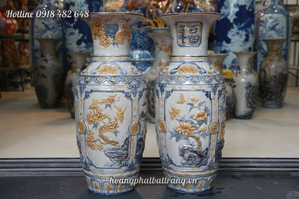 Tiểu lộc bình đắp nổi tứ quý men rạn