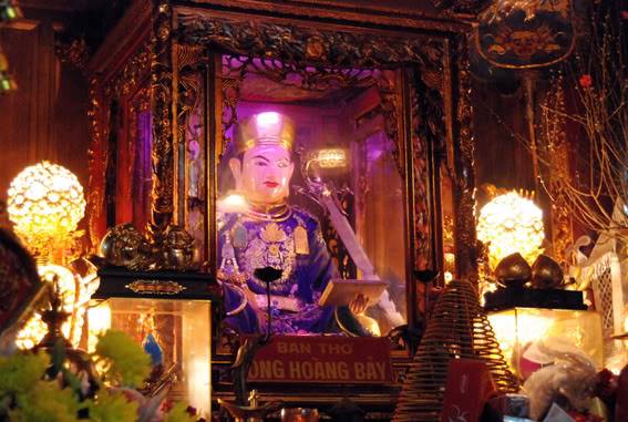 hình ảnh ông Hoàng Bảy được thờ tự tại Bảo Hà - Lào Cai