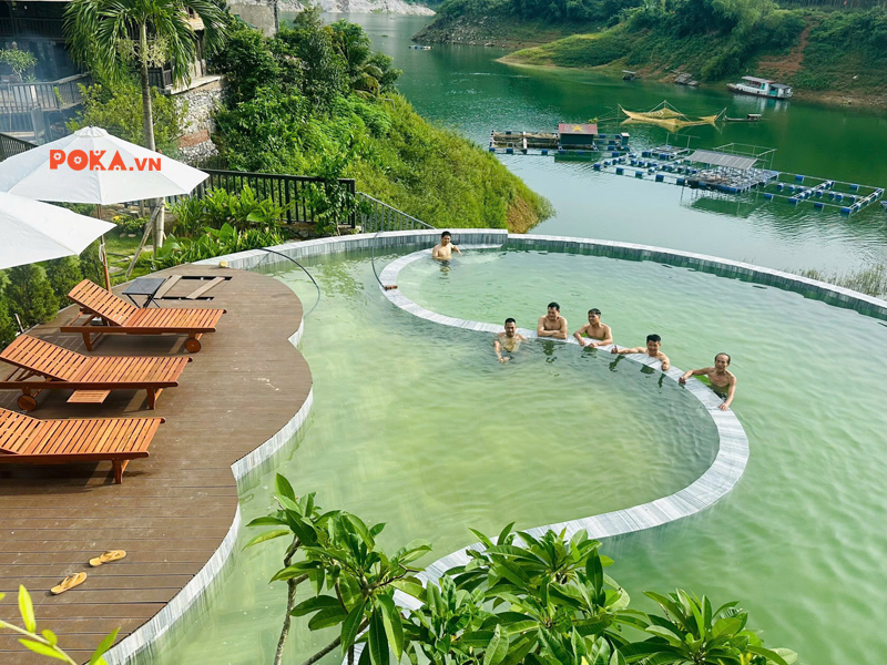 Hình 12: Mẫu giường hồ bơi đẹp cho villa tại Kỳ Sơn