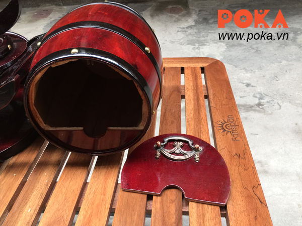 Bom đựng rượu vang