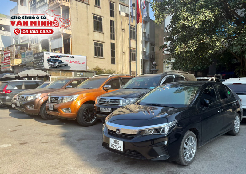 thuê xe ô tô tự lái không cần hộ khẩu hà nội