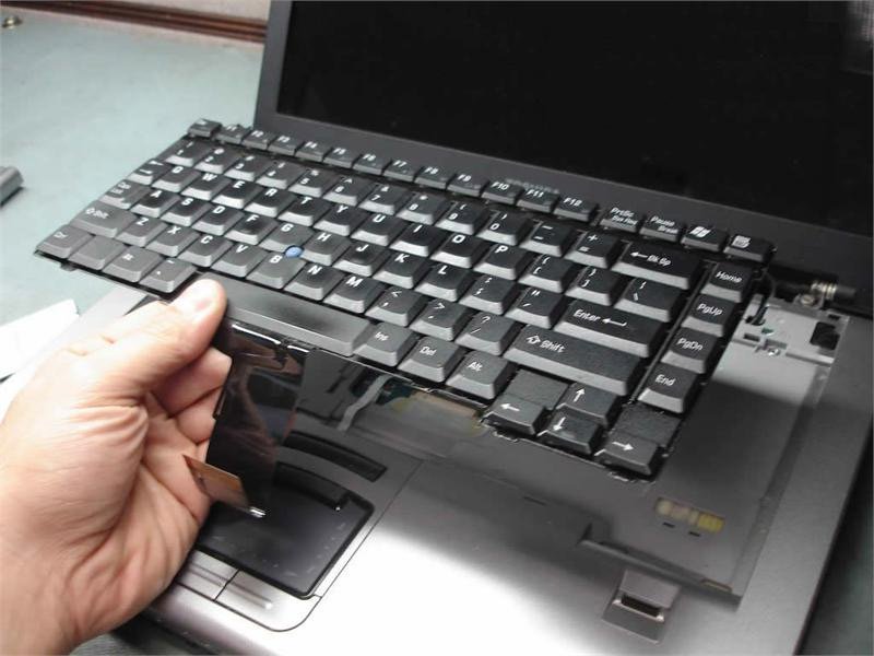 cách kiểm tra khi mua laptop cũ 2