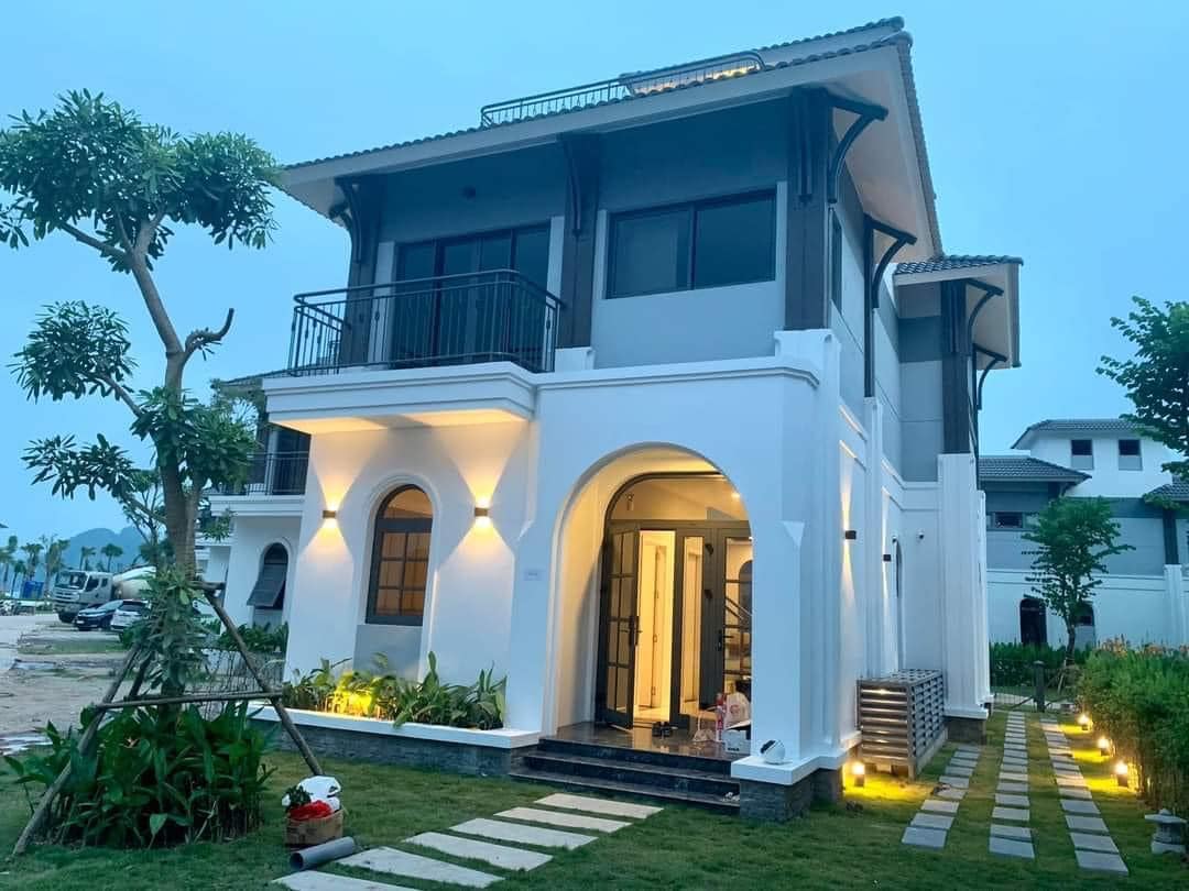 Giá cho thuê biệt thự nghỉ dưỡng ở khu bãi tắm Phương Đông Vân Đồn