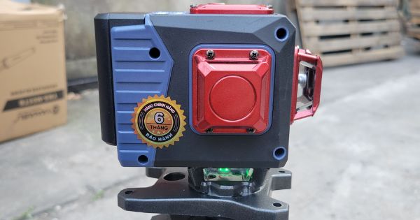 Cấu tạo máy cân bằng laser 2 tia xanh Yamasu