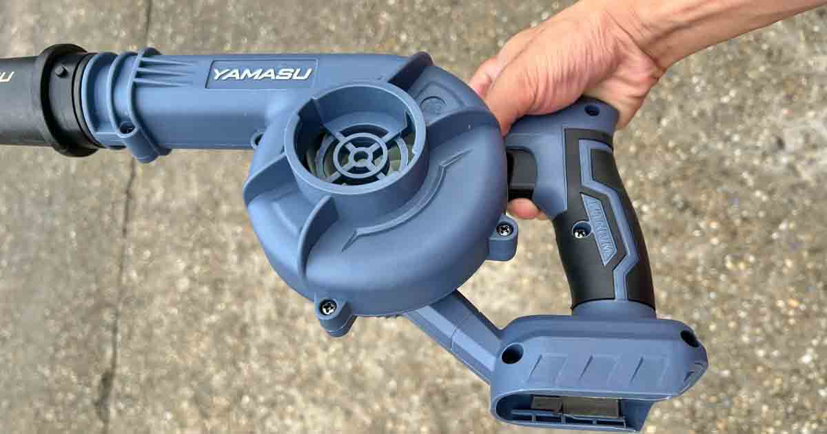 Lưu ý khi sử dụng tính năng hút bụi của máy thổi bụi pin YAMASU.