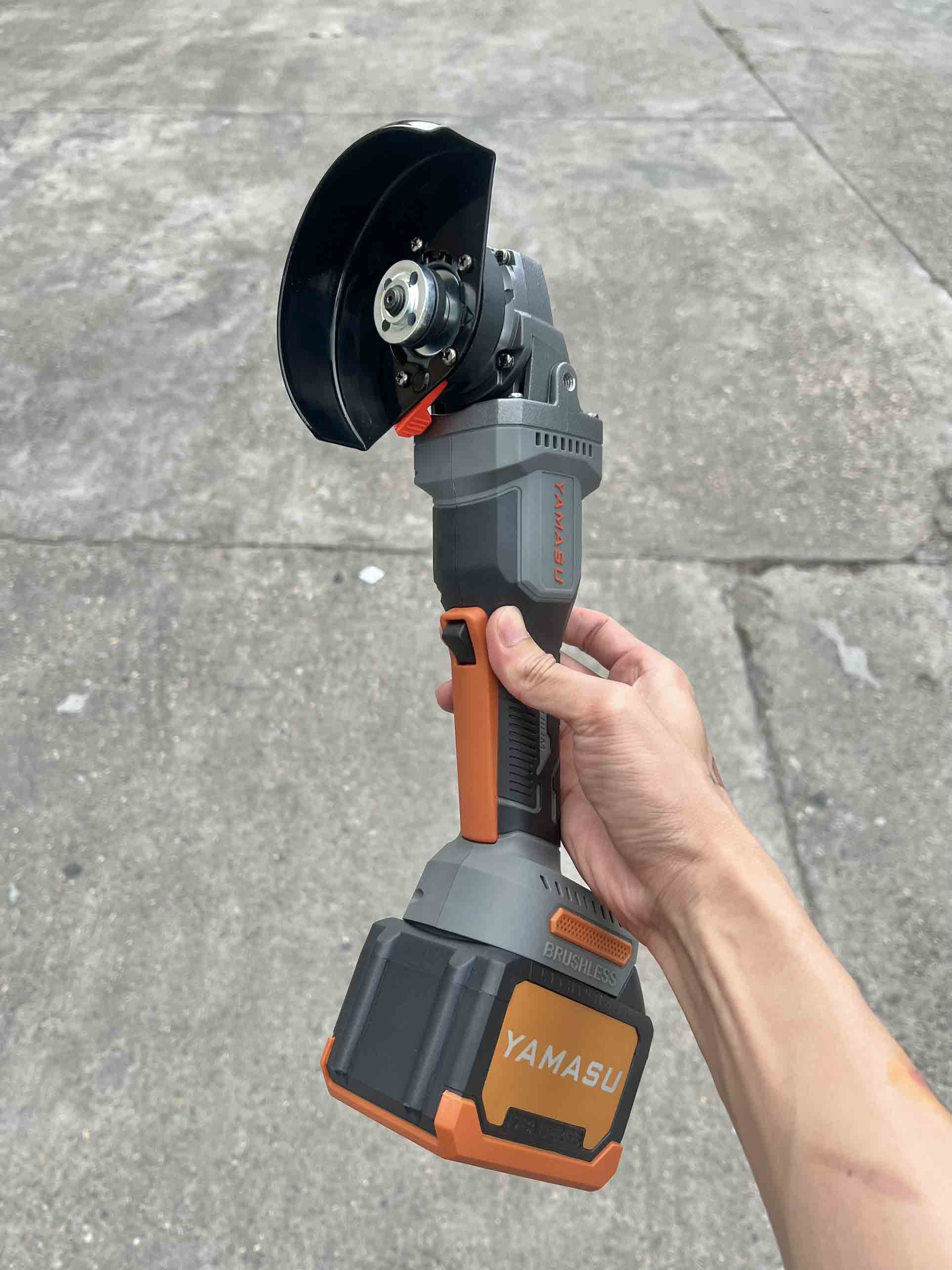 Máy cắt cầm tay YAMASU GPM-100M