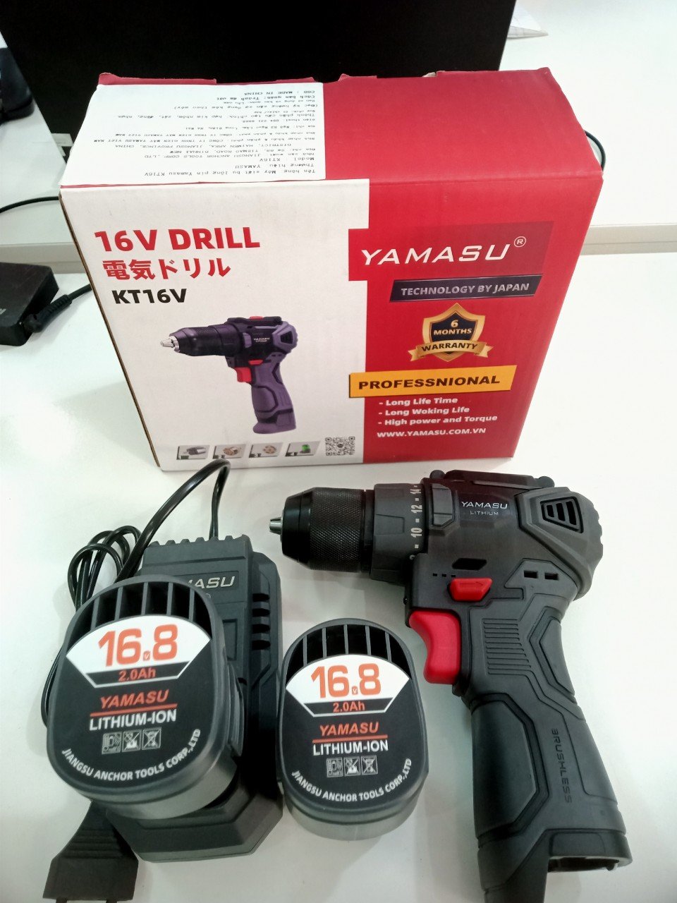 Máy khoan pin tphcm