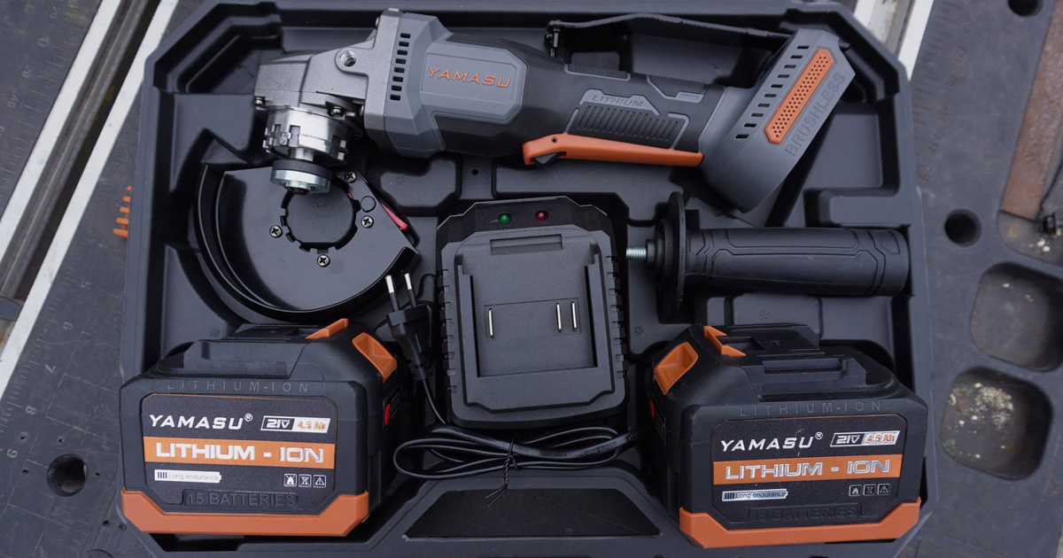 Máy mài cầm tay pin YAMASU GMP-100M Pin 21V