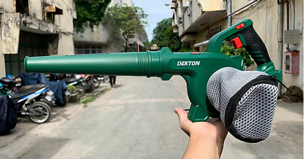 Máy thổi Makita dùng pin