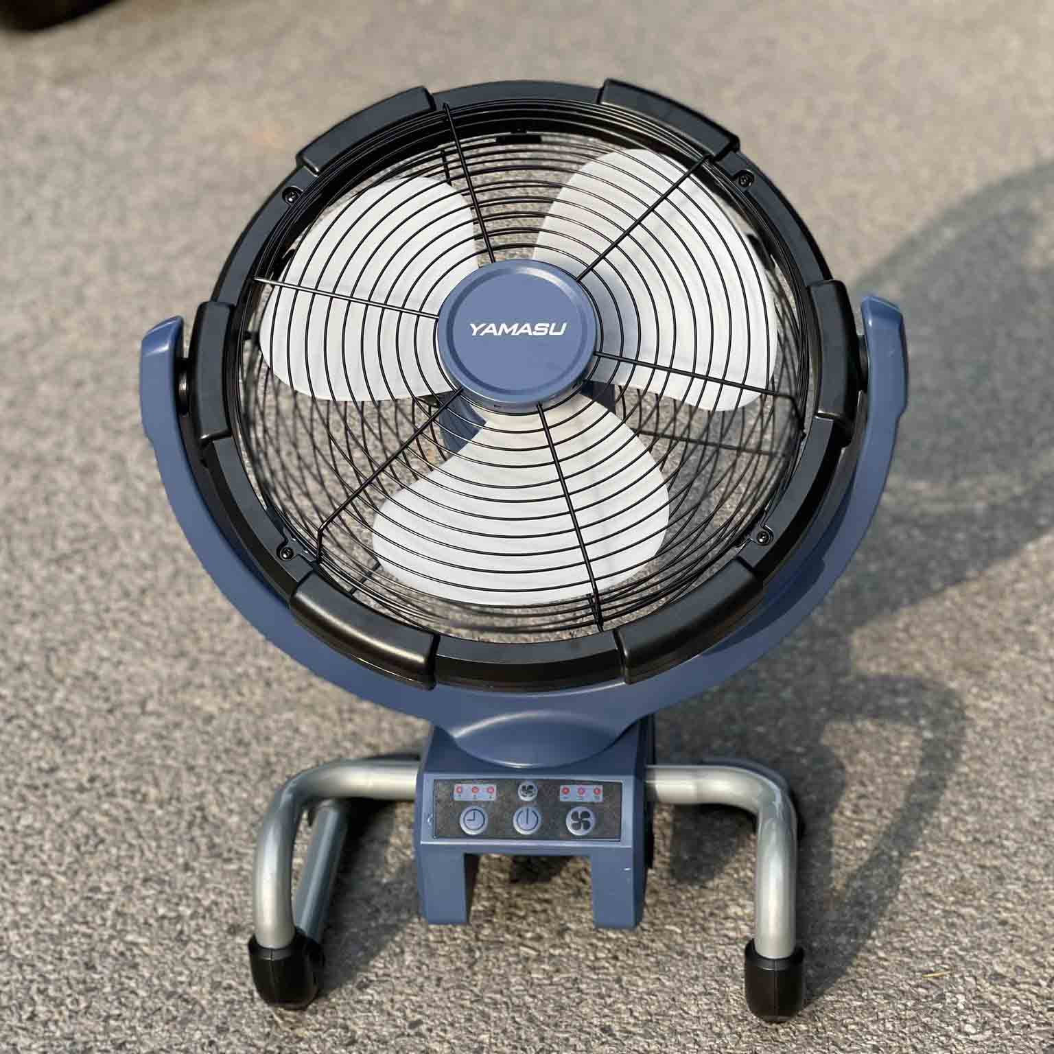 Quạt tích điện pin trâu