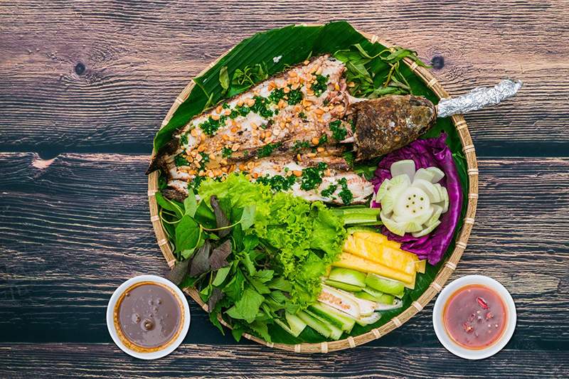 Cá lóc nướng trui Tiền Giang