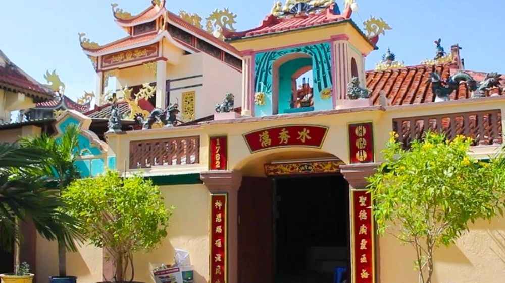 Lịch sử hình thành và phát triển của Dinh Vạn Thủy Tú