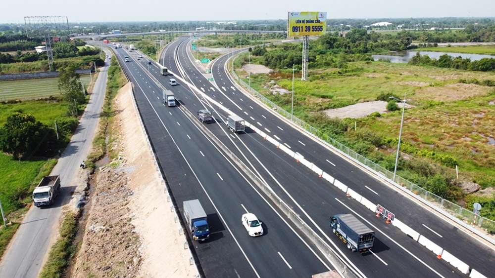 Di chuyển đến khu du lịch Trường An