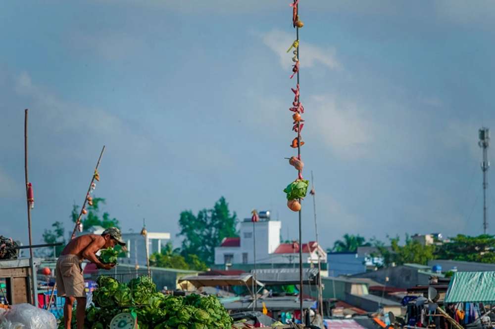 Nét đẹp văn hóa chợ nổi Cái Bè - Cây bẹo