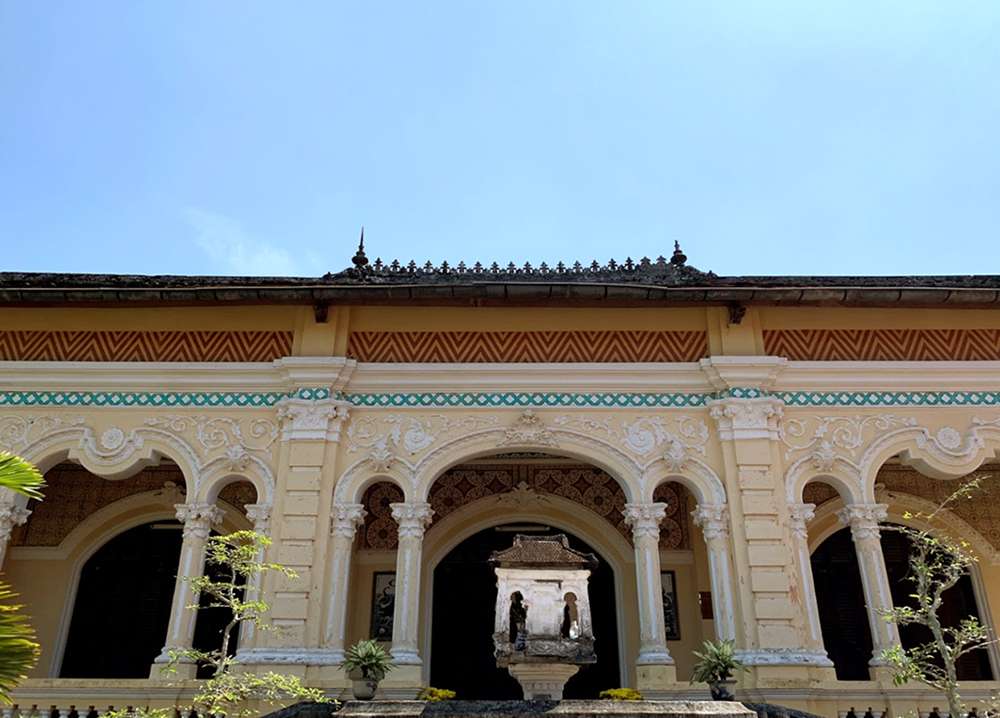 Khám phá không gian nhà cổ Cai Cường