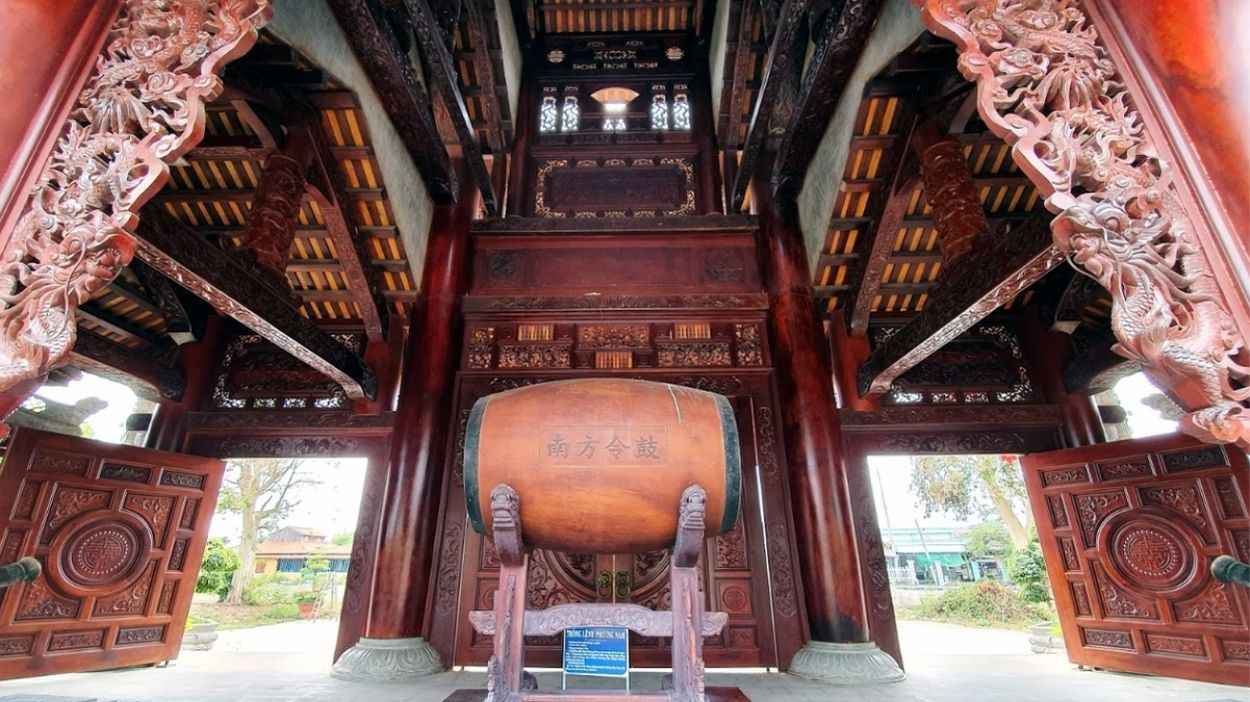 Không gian cảnh quan và khuôn viên khu du lịch