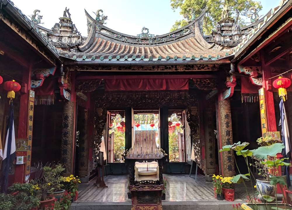 Không gian giếng ngoài tại chùa