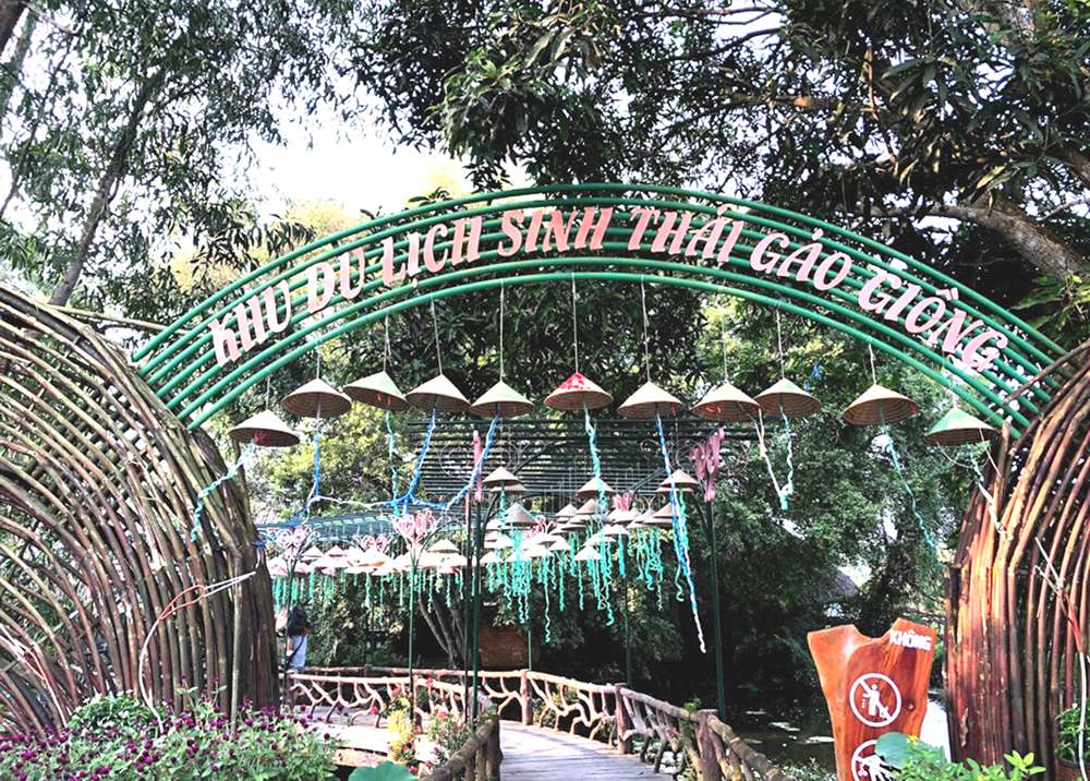 Khu du lịch sinh thái Gáo Giồng