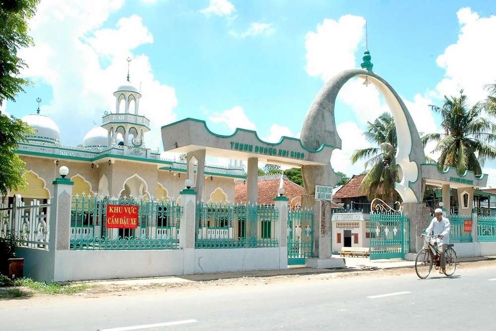 Làng Chăm Châu Giang - Mubarak