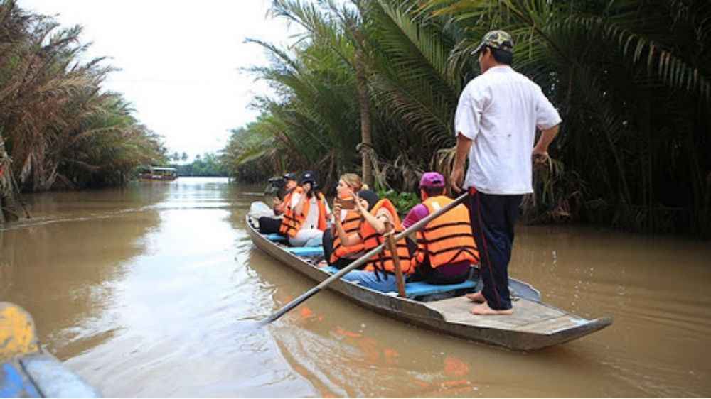 Lưu ý khi tham gia chèo thuyền tre