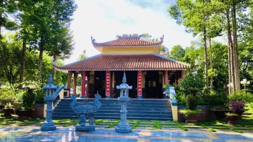 Lưu ý thời tiết khi tham quan Gò Tháp