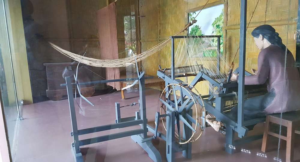 Mô hình mô tả đời sống người dân