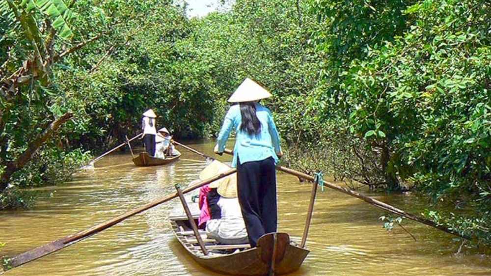 Những lưu ý quan trọng khi du lịch miền Tây