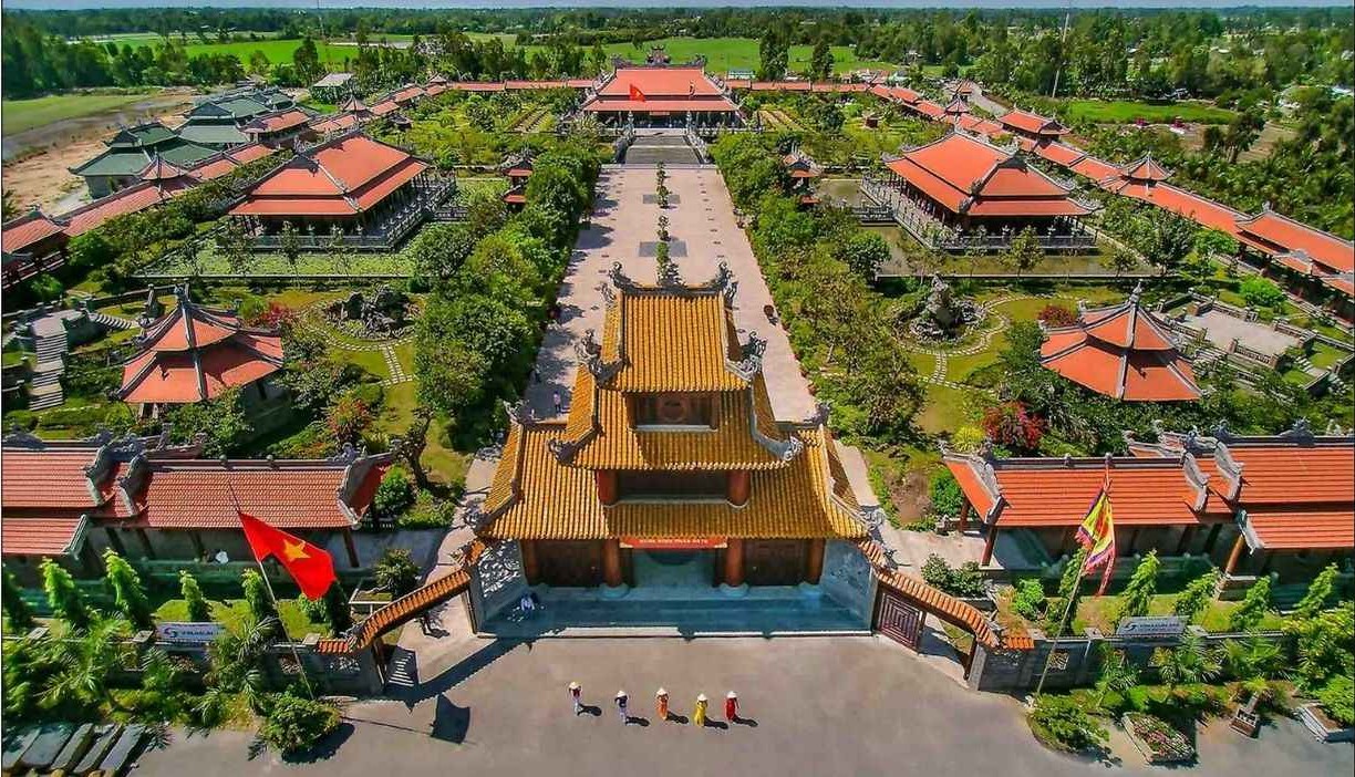 Quá trình hình thành và phát triển khu du lịch văn hóa Phương Nam