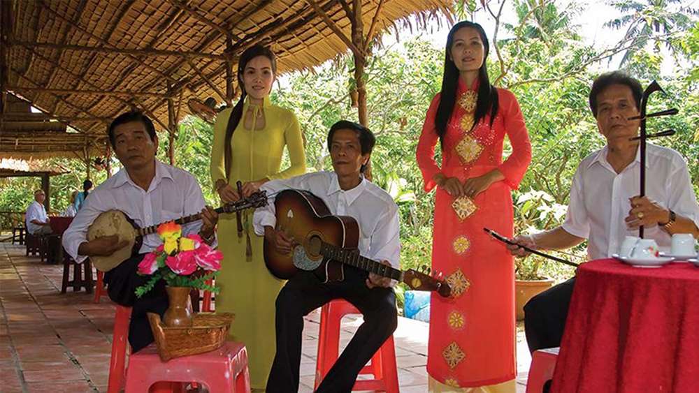 Thưởng thức đờn ca tài tử