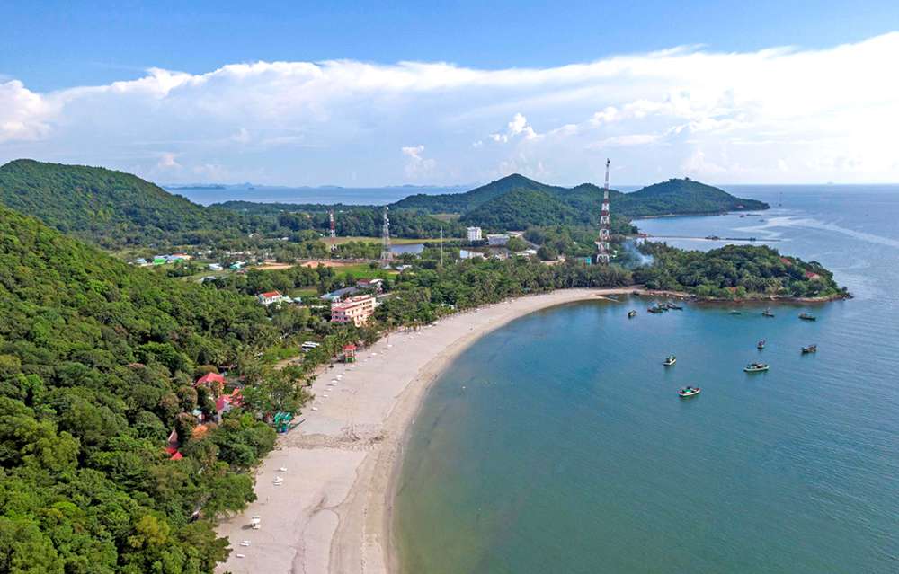 Toàn cảnh Mũi Nai
